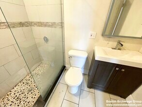 92 L St in Boston, MA - Building Photo - Building Photo