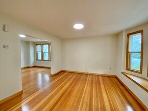 60 Auburn St in Medford, MA - Building Photo - Building Photo