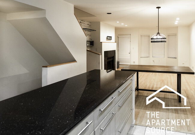 property at 1810 N Fremont St