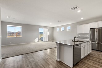 14042 Dancing Flame Ct in Reno, NV - Building Photo - Building Photo