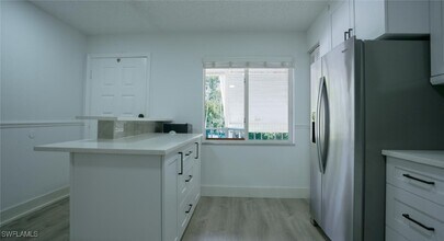 3451 County Barn Rd in Naples, FL - Building Photo - Building Photo