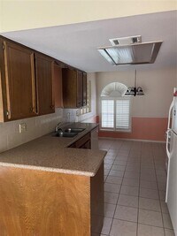 11050 Thackery Ln photo'