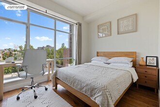 1063-63 Jackson Ave in Queens, NY - Building Photo - Building Photo