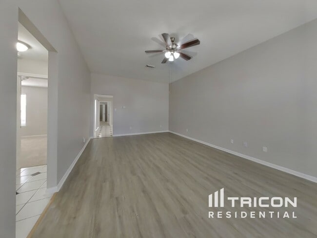15608 Martineau St in Houston, TX - Building Photo - Building Photo