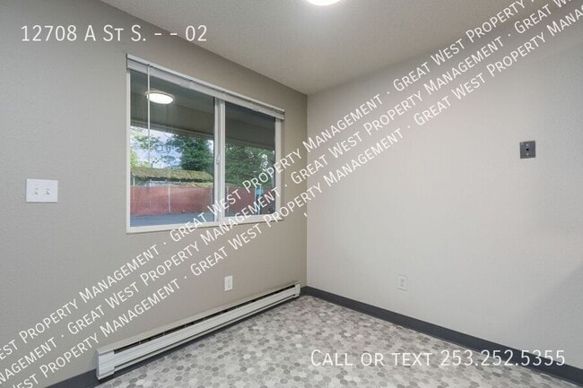 12708 A St S in Parkland, WA - Building Photo - Building Photo