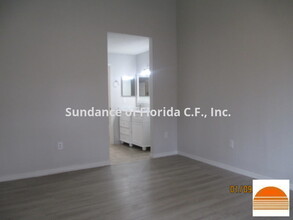 3141 Enclave Ct in Kissimmee, FL - Foto de edificio - Building Photo