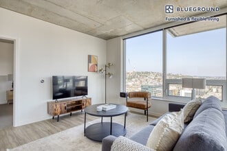 210 8th Ave N in Seattle, WA - Building Photo - Building Photo