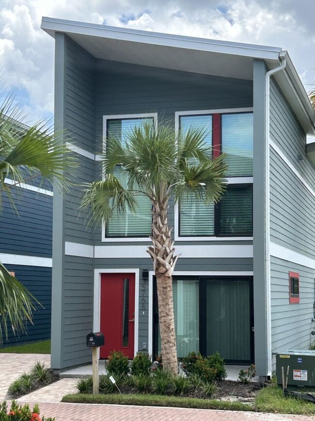 5768 75th Terrace