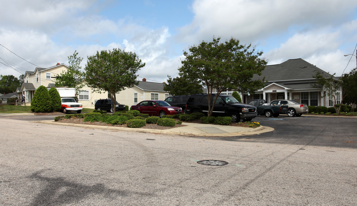 Washington Terrace Apartments in Raleigh, NC - Building Photo