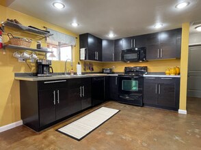 7345 Maude Adams Ave in Twentynine Palms, CA - Building Photo - Building Photo