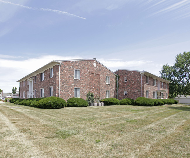 Koepsell in St. Clair Shores, MI - Building Photo - Building Photo