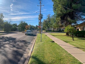 832 S Maple Ave in Tempe, AZ - Foto de edificio - Building Photo