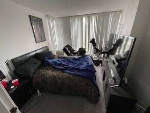 700 E Ocean Blvd, Unit 605 in Long Beach, CA - Building Photo - Building Photo