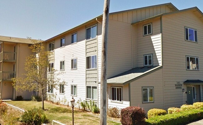 141 S River St in Montesano, WA - Building Photo - Building Photo