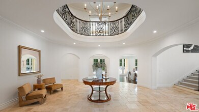 630 N Bonhill Rd in Los Angeles, CA - Building Photo - Building Photo