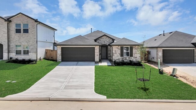 property at 40630 Balsam Run Ln