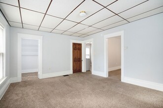 1147 Hermitage St SE in Grand Rapids, MI - Building Photo - Building Photo