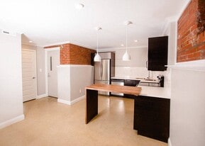 Maybelle-Montrose in Evansville, IN - Building Photo