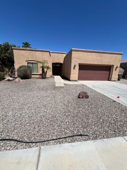 3546 W 18th Ln in Yuma, AZ - Building Photo