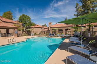 242 S Beck Ave in Tempe, AZ - Building Photo - Building Photo