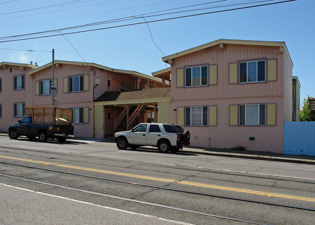 3231-3241 Taraval St in San Francisco, CA - Foto de edificio