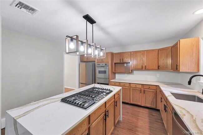 5 Fairview Ln in Salisbury Mills, NY - Building Photo - Building Photo