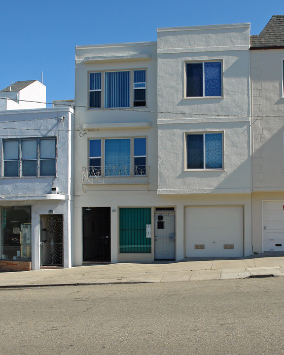 2238 Vicente St in San Francisco, CA - Foto de edificio