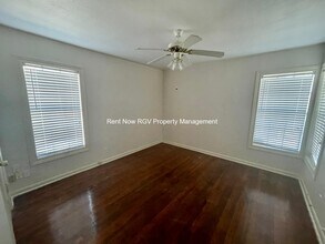 1400 Vine Ave in McAllen, TX - Building Photo - Building Photo