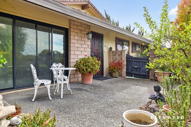 458 Las Casitas Ct in Santa Rosa, CA - Building Photo - Building Photo
