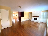 14639 Perthshire Rd in Houston, TX - Building Photo - Building Photo