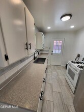 1102 Cuba Dr in El Paso, TX - Building Photo - Building Photo