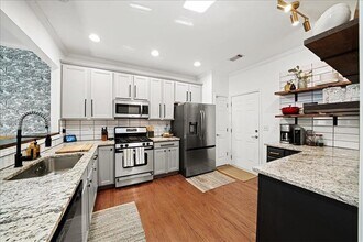 5800 Oakdale Rd SE in Mableton, GA - Building Photo - Building Photo
