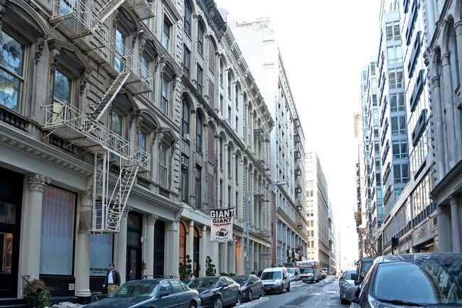 85 Leonard St in New York, NY - Foto de edificio - Building Photo