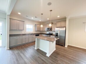 720 Stilmore Dr in Duncan, SC - Building Photo - Building Photo