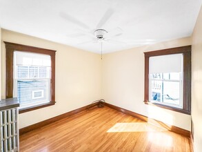 9 South St, Unit #2 in Boston, MA - Building Photo - Building Photo