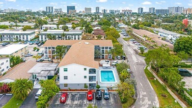 1021 NE 24th Ave in Pompano Beach, FL - Building Photo - Building Photo