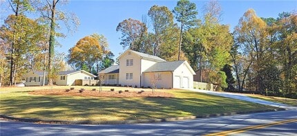 2826 Whippoorwill Cir NW in Duluth, GA - Building Photo - Building Photo
