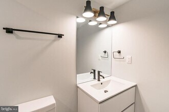 1102 Germantown Ave in Philadelphia, PA - Building Photo - Building Photo