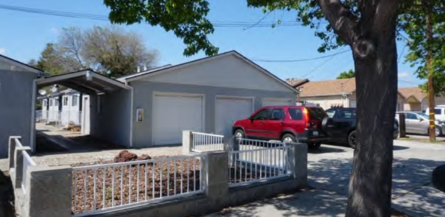 6647 Graham Ave in Newark, CA - Foto de edificio - Building Photo