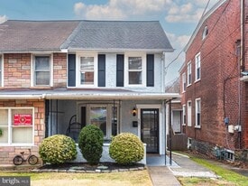 627 Ford St, Unit 513 in Conshohocken, PA - Building Photo