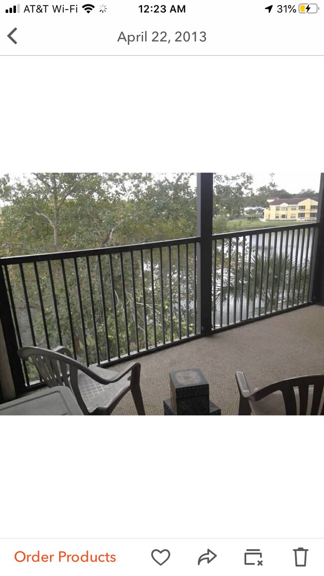 8592 W Sunrise Blvd, Unit 412 in Plantation, FL - Building Photo - Building Photo