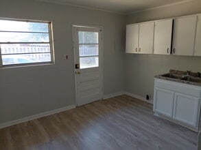821 7th Ave, Unit B in Albany, GA - Building Photo - Building Photo