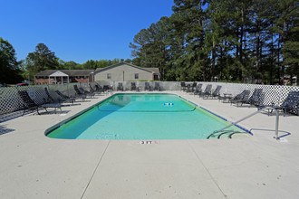 Arbor Landing in Columbia, SC - Foto de edificio - Building Photo