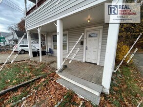 50 W Bow St in Franklin, NH - Building Photo - Building Photo