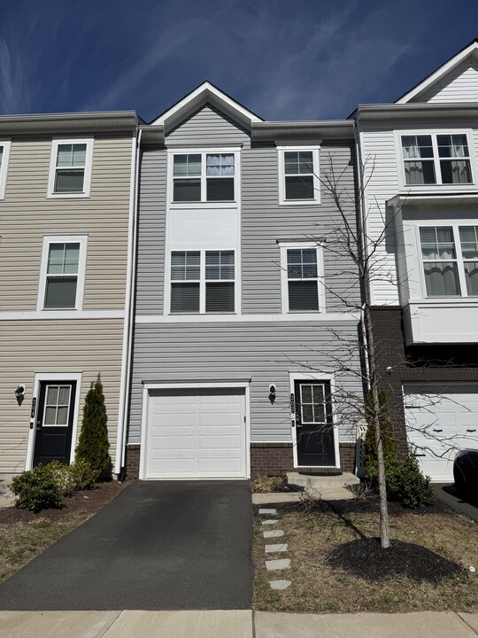 202 Barnwell Dr in Stafford, VA - Building Photo