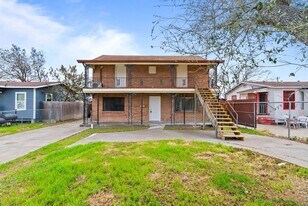 2622 Cloyde St in Corpus Christi, TX - Building Photo