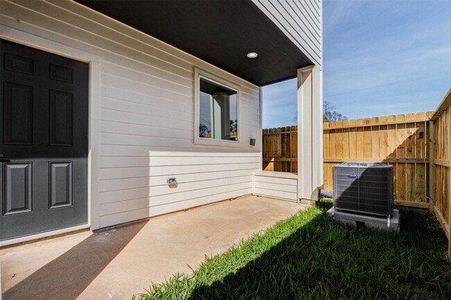 property at 5912 Mayle St