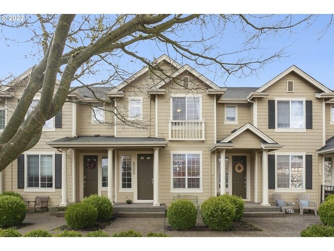 property at 11720 SW Willet Terrace