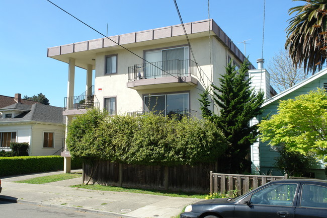 2304 Grant St in Berkeley, CA - Foto de edificio - Building Photo