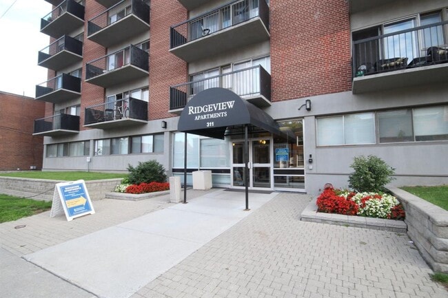 Ridgeview Apartments